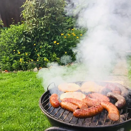 Dom Pod Orzechem Сasa de vacaciones *