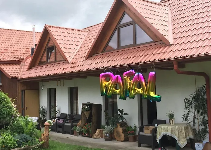 Dom Pod Orzechem * ワプチツァ