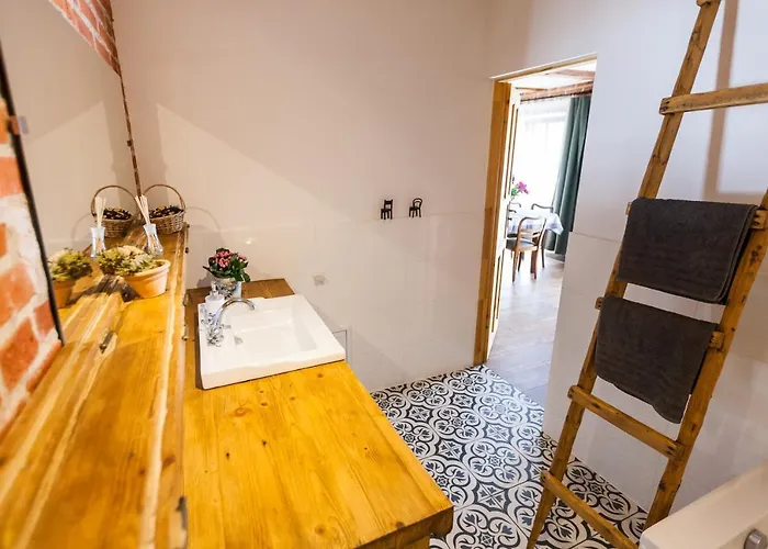 Dom Pod Orzechem 別荘 ワプチツァ